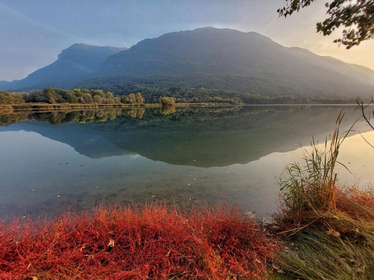 Villaggio Turistico Il Lago Dorato Carlazzo Zewnętrze zdjęcie